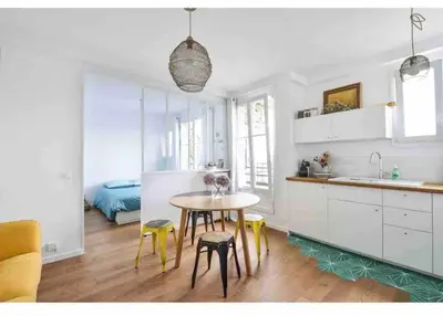 Cuisine ou kitchenette dans l'établissement Le Marais - Perle rare