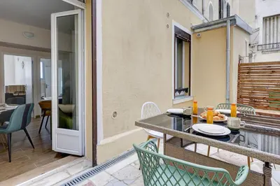 Coin salon dans l'établissement TBS 98 - Superb terrace apartment in Paris 15