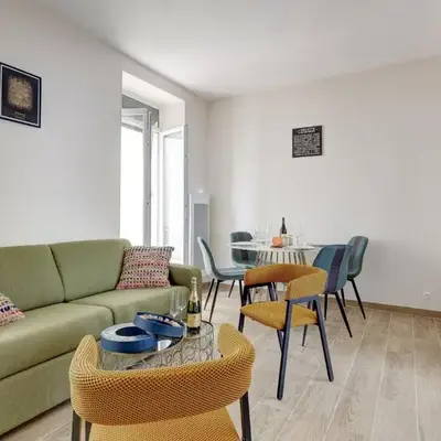 TBS 98 - Superb terrace apartment in Paris 15