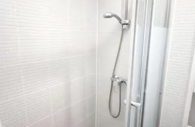 Salle de bains dans l'établissement Élégant Studio • Arc de Triomphe / Champs-Élysées