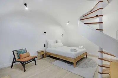 Un ou plusieurs lits dans un hébergement de l'établissement A-C Apartment 2BDR-4P Neuilly Sur Seine