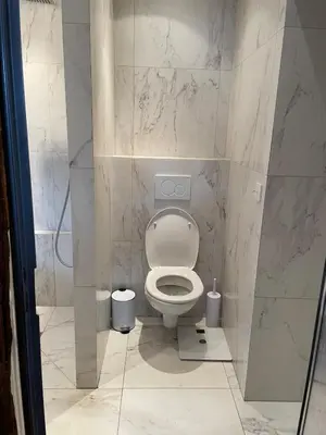 Salle de bains dans l'établissement Appartement unique au coeur du marais