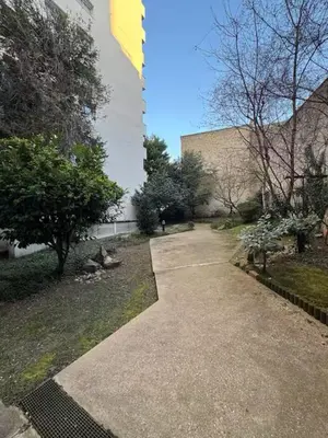 Jardin de l'établissement Superbe studio dans une résidence calme