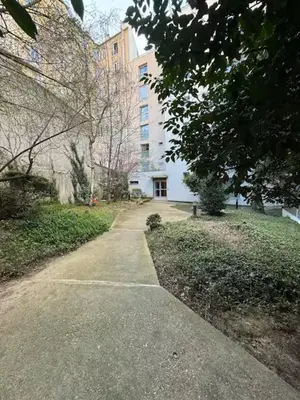 Jardin de l'établissement Superbe studio dans une résidence calme