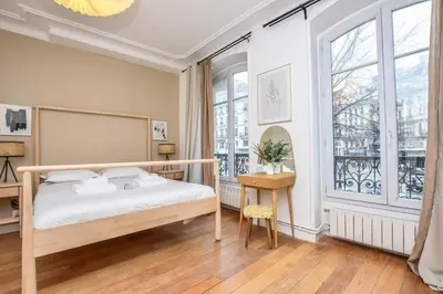 Un ou plusieurs lits dans un hébergement de l'établissement Elegant apartment - 3BR-8P - Gare de l'est
