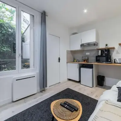 Studio neuf Porte de Saint Cloud Paris 16 - 4P
