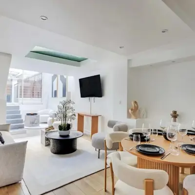 Parisian Duplex 1BR-6P - in the heart of the Marais