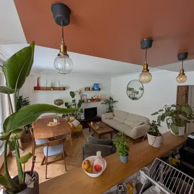 Quiet family apartment in Paris Near 7 metro lines