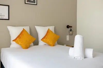 Un ou plusieurs lits dans un hébergement de l'établissement Lafayette - Appartement Gare du Nord 8P