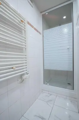 Salle de bains dans l'établissement Cozy studio - 2P - Buttes-Chaumont