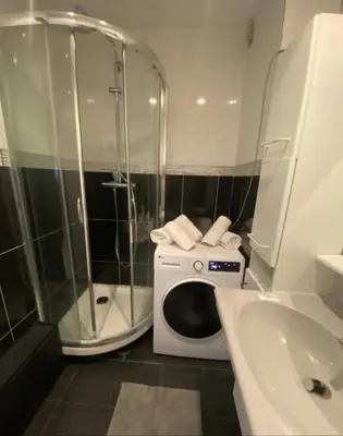 Salle de bains dans l'établissement Appartement centre Paris coté Montmartre