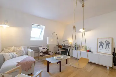Plan de l'établissement Steps from Eiffel Tower Charming Studio