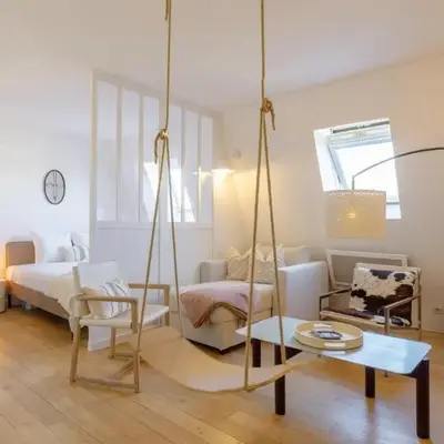 Steps from Eiffel Tower Charming Studio