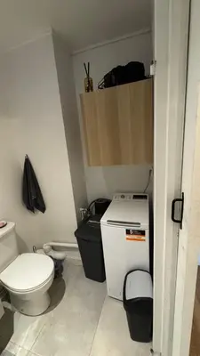 Salle de bains dans l'établissement Grand appartement Parking et Metro