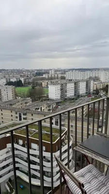 Balcon ou terrasse dans l'établissement Grand appartement Parking et Metro