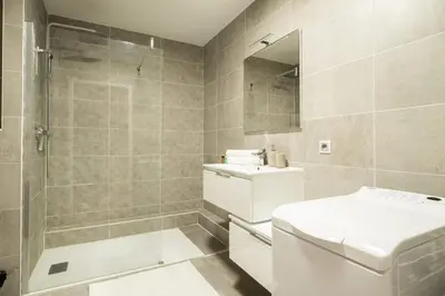 Salle de bains dans l'établissement Appartement Marceau - Welkeys
