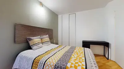 Un ou plusieurs lits dans un hébergement de l'établissement Modern Loft - 8 Guests- 4 rooms- 2 Bathrooms- Near Paris- Private car park