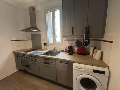 Cuisine ou kitchenette dans l'établissement Le Haussmann Charme parisien - Spacieux