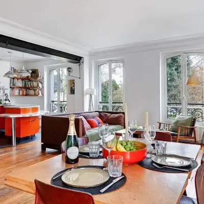 Hawkins Suite Park View in Paris