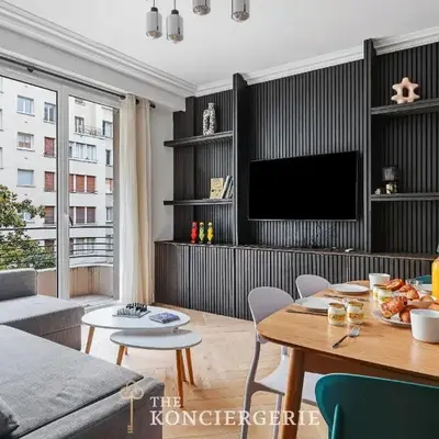 Appartement de prestige avec balcon - Paris 16e