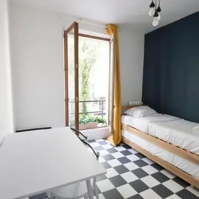 Apartment Zimmer mit Badezimmer by Interhome