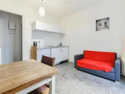 Cuisine ou kitchenette dans l'établissement Apartment Appartment 6 by Interhome