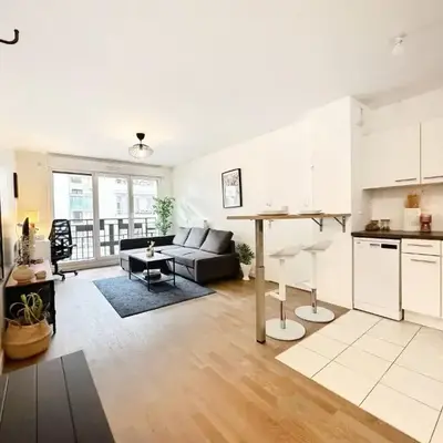 LEnsoleill Levallois Apartment near metro