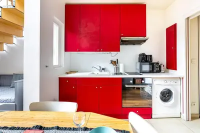 Cuisine ou kitchenette dans l'établissement GuestReady - Comfortable stay in the 19th Arr.