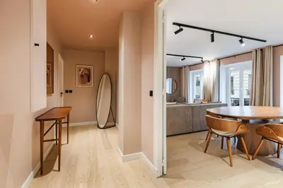Coin salon dans l'établissement Chic 3-room air-conditioned apartment in the heart of the Marais