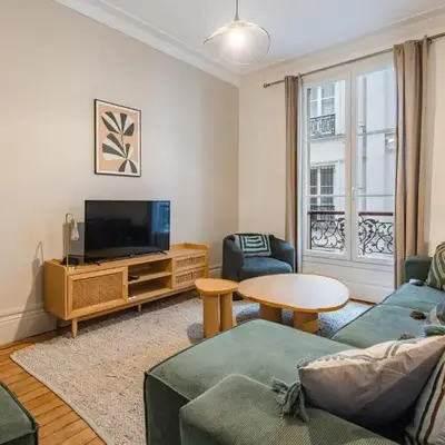 Chic & Centra 2 Bedrooms in the Heart of Le Marais