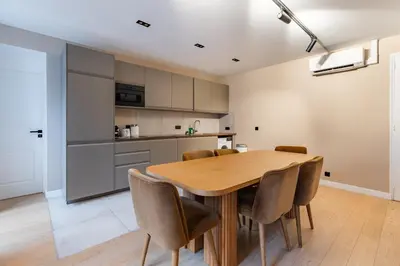Cuisine ou kitchenette dans l'établissement Beautiful Apartment in the Heart of Paris