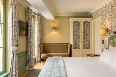 Un ou plusieurs lits dans un hébergement de l'établissement Pavillon Faubourg Saint-Germain & Spa