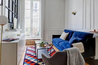 Coin salon dans l'établissement BnBNova - Heart of Le Marais