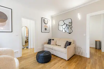 Coin salon dans l'établissement Cosy & Central Votre Cocon au Cœur de Paris