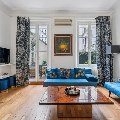 Gaston de St-Paul - Alma Marceau 2bdr by B'Your Home