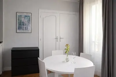 Plan de l'établissement Bright Guest Suite by Place de la Bastille Marais