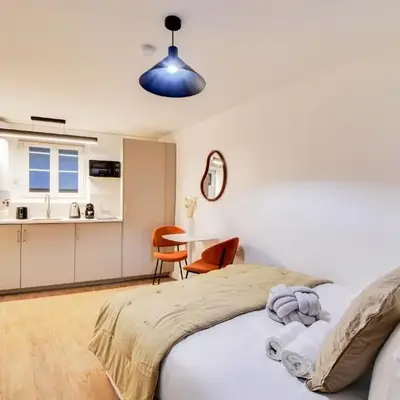 Studio parisien cosy et bien équipé