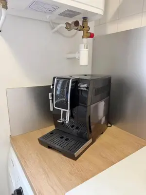 Télévision ou salle de divertissement dans l'établissement 2 bright rooms Clichy - 4 people - Paris Metro 13