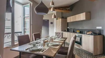 Cuisine ou kitchenette dans l'établissement Résidence Bastille Liberty