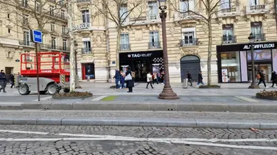 Clients de l'établissement Gare Montparnasse 1mins,center, bd St Germain, 5mins Eiffel tour ,Notre Dame of Paris ,quartier Latin,amusing place