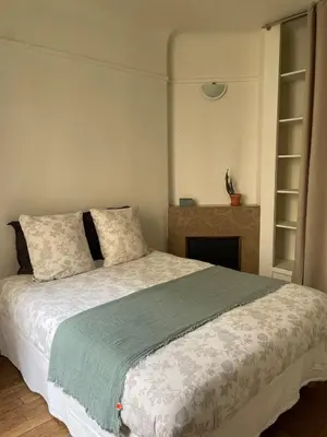 Un ou plusieurs lits dans un hébergement de l'établissement Appartement 2 pièces Saint-Ouen