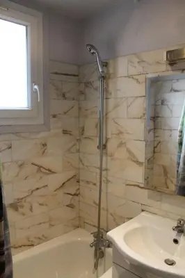 Salle de bains dans l'établissement Pleasant Apartment South Paris