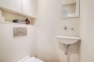 Salle de bains dans l'établissement Marais, Seine 1BR AC by Melvane