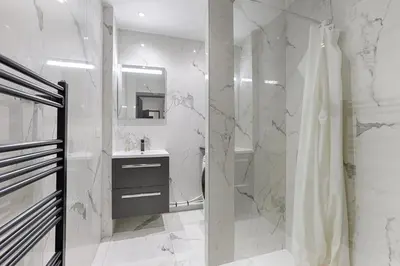 Salle de bains dans l'établissement Sublime appartement Mogador