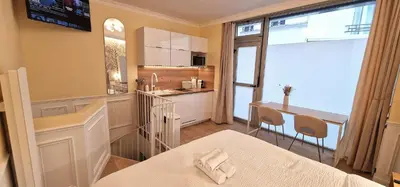 Cuisine ou kitchenette dans l'établissement Studio 28 sqm - Cardinet - 2p