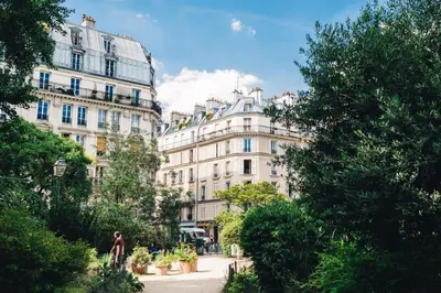 Jardin de l'établissement Spacieux T2 au cœur d'un quartier branché & vivant 11è