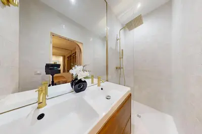 Salle de bains dans l'établissement Heart of Paris - Prestige and Charme