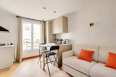 Cuisine ou kitchenette dans l'établissement Studio Paris 36 2 people Eiffel Tower