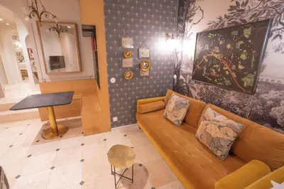Coin salon dans l'établissement Appartement Atypique Parc Montsouris - Paris 14