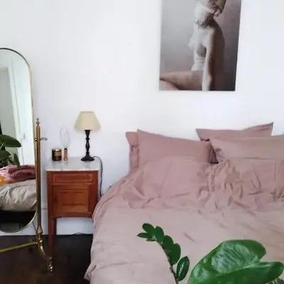 Charming 2-room Haussmann-style apartment in Paris